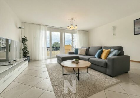 Appartement triplex 6 pièces de 164 m2 avec balcon à Renens