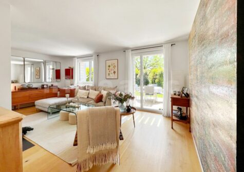 Villa de 4 à 6 chambres à coucher, env. 180 m2 + salle de jeu