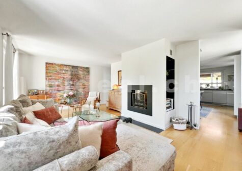 Villa de 4 à 6 chambres à coucher, env. 180 m2 + salle de jeu