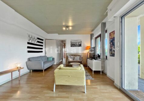 Appartement de 2.5 pièces en Rez-de-Chaussée